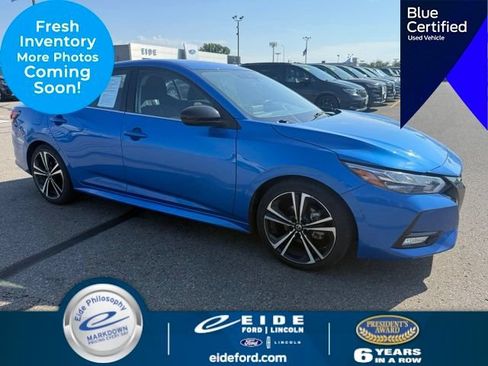 Used 2022 Nissan Sentra SR w/ Lighting Package FWD image 1