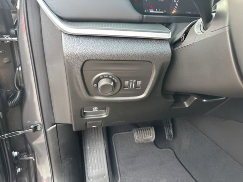 Used 2024 GMC Sierra 2500 Denali w/ Denali Reserve Package image 28