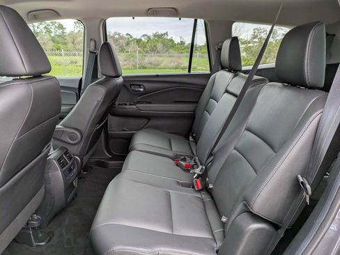 Used 2022 Honda Pilot Special Edition image 18