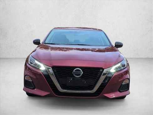 Used 2020 Nissan Altima 2.5 SR FWD image 10