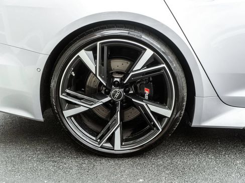 Used 2023 Audi RS 6 AWD/4WD image 33
