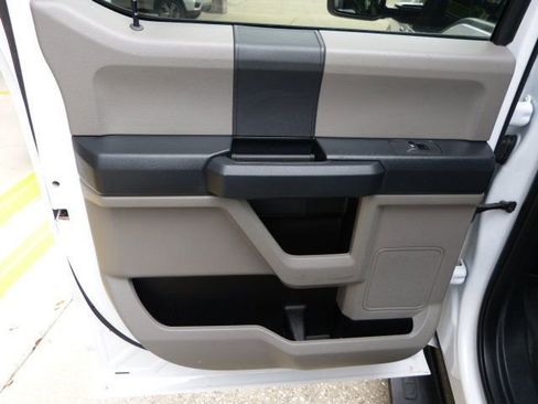 Used 2022 Ford F350 XL w/ STX Appearance Package image 33