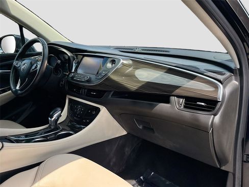 Used 2020 Buick Envision Essence FWD image 28