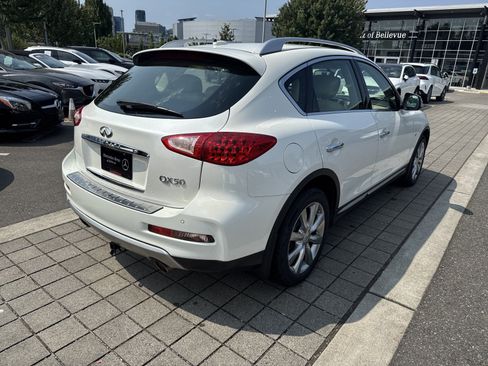 Used 2017 INFINITI QX50 AWD w/ Premium Plus Package image 5