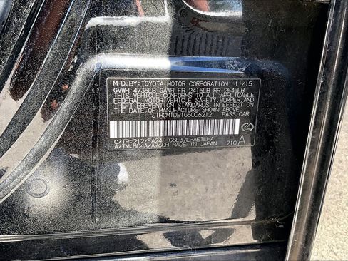 Used 2016 Lexus IS 300 AWD image 32