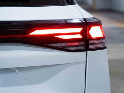 New 2026 Volkswagen Tiguan S FWD image 6