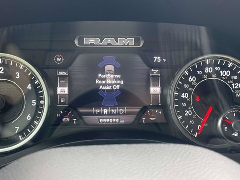 Used 2022 RAM 1500 Big Horn AWD/4WD image 35