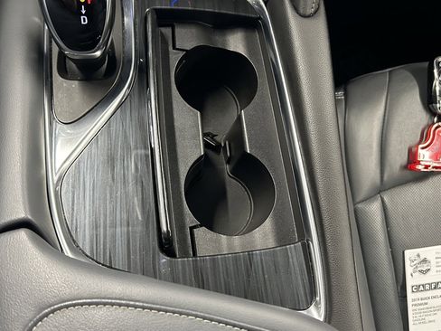 Used 2019 Buick Enclave Premium image 35
