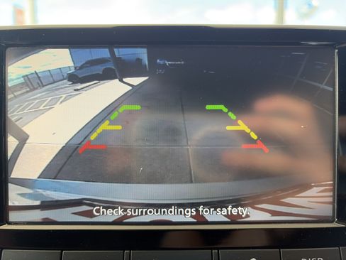 Used 2022 Nissan Altima 2.5 S FWD image 19