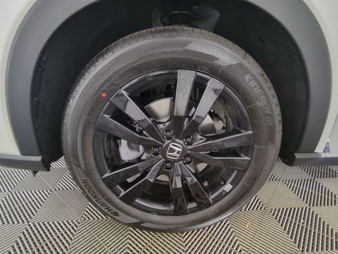 New 2026 Honda HR-V Sport image 17