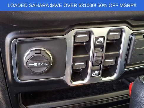Used 2025 Jeep Wrangler Unlimited Sahara w/ Safety Group AWD/4WD image 23