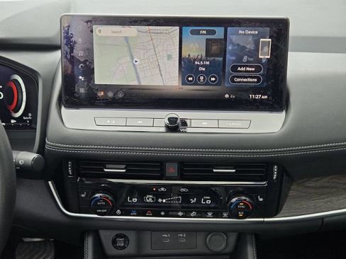 Certified 2024 Nissan Rogue Platinum w/ Platinum Premium Package image 16