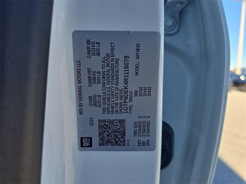 Certified 2024 GMC Canyon AT4 w/ Canyon Safety Plus Package image 33