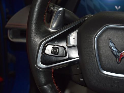 Used 2020 Chevrolet Corvette Stingray Preferred Cpe w/ 2LT Preferred Equipment Group image 35