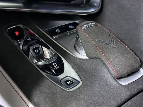 Used 2023 Chevrolet Corvette Z06 RWD image 16