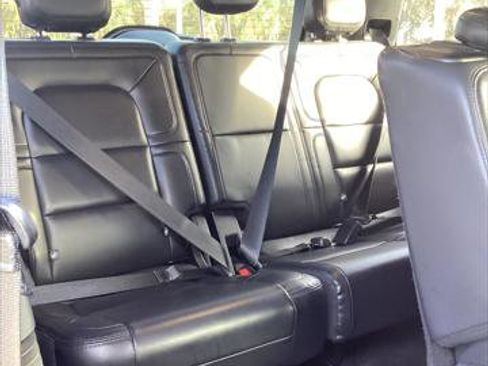 Used 2020 Lincoln Navigator Standard image 27