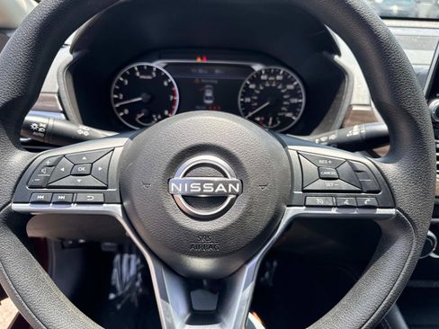 Used 2023 Nissan Altima 2.5 SV image 16