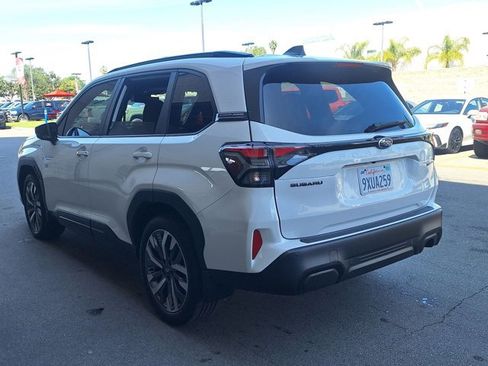 Used 2026 Subaru Forester Touring w/ Touring Package image 7