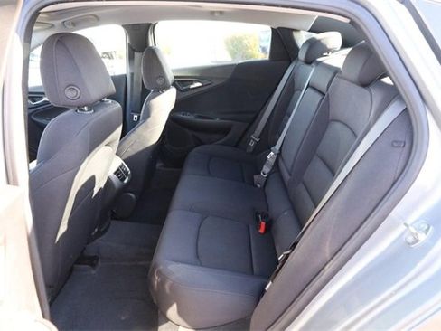 Used 2024 Chevrolet Malibu LT image 10