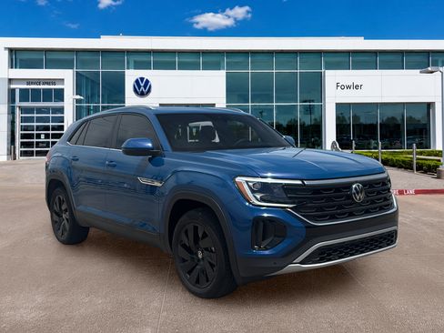 New 2026 Volkswagen Atlas Cross Sport SE AWD/4WD image 3
