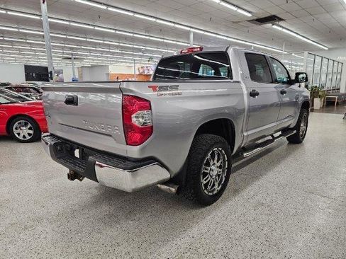 Used 2014 Toyota Tundra SR5 w/ SR5 Upgrade Package image 4