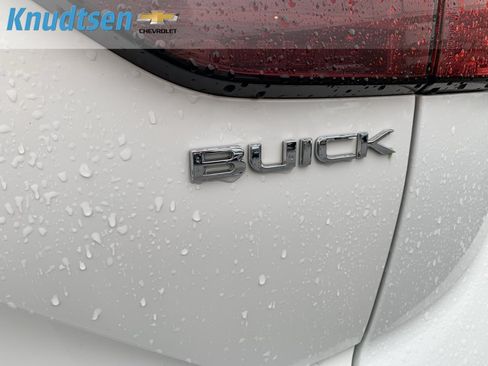 Used 2024 Buick Envision Preferred AWD/4WD image 9