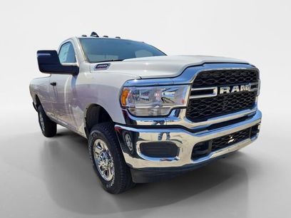 Used 2024 RAM 2500 Tradesman w/ Chrome Appearance Group
