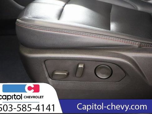 Used 2025 Chevrolet Suburban RST w/ Comfort Package AWD/4WD image 14