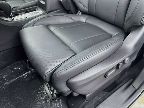 New 2026 Subaru Ascent Touring AWD/4WD image 19