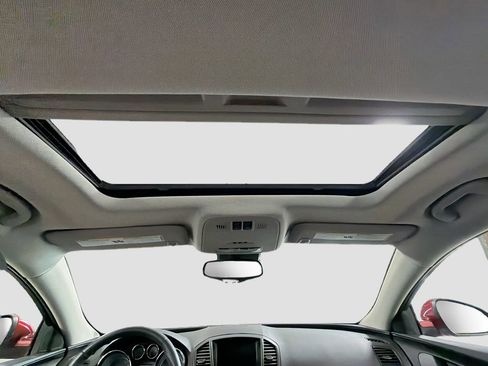 Used 2012 Buick Regal Premium FWD image 23