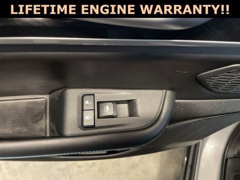 Used 2024 Jeep Grand Cherokee Trailhawk image 25