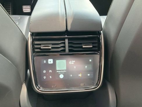 Used 2022 Rivian R1T Adventure AWD/4WD image 31