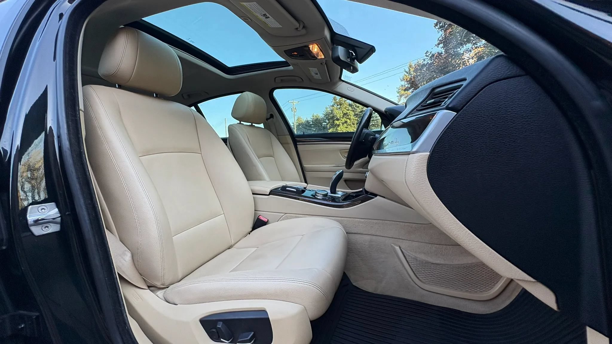 Used 2014 BMW 535i Sedan RWD image 29