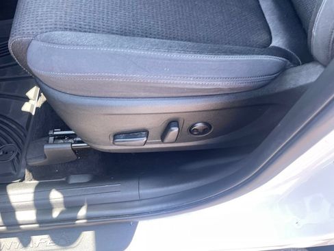 Used 2023 Hyundai Santa Fe SEL AWD/4WD image 12