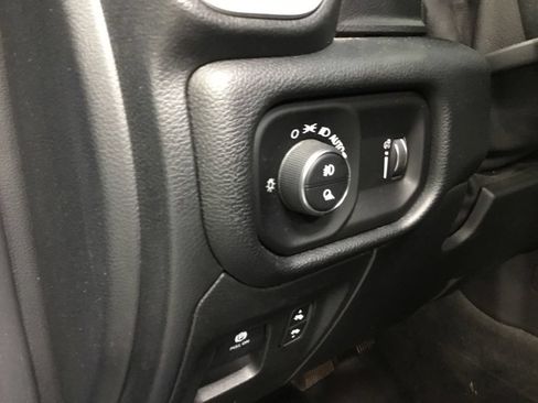 Used 2021 RAM 1500 Big Horn AWD/4WD image 9