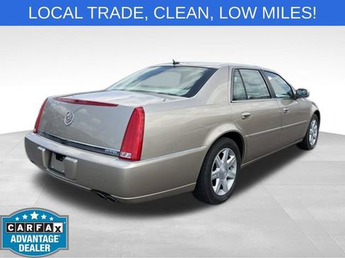 Used 2006 Cadillac DTS FWD image 4