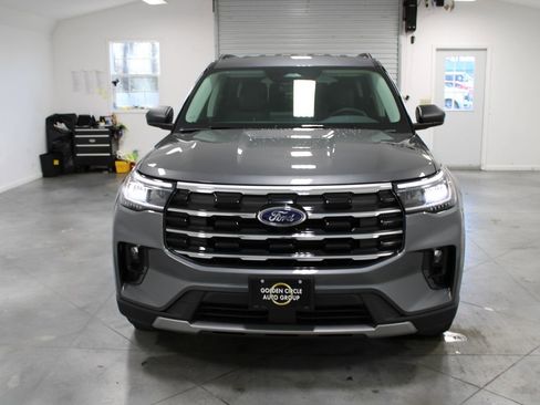 New 2026 Ford Explorer Active w/ Active Comfort Package image 2