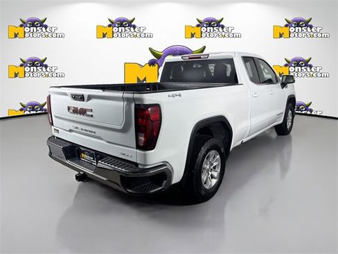 Used 2022 GMC Sierra 1500 SLE w/ Enhanced Capability Package image 5