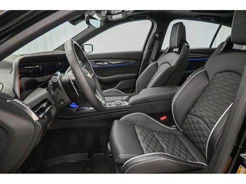 Used 2025 Cadillac CT5 V Blackwing w/ Super Cruise 1 Package image 33