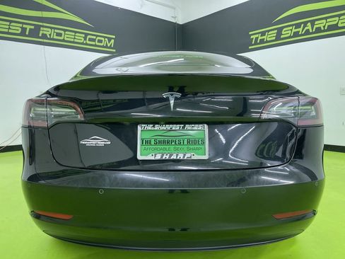 Used 2018 Tesla Model 3 Long Range image 8