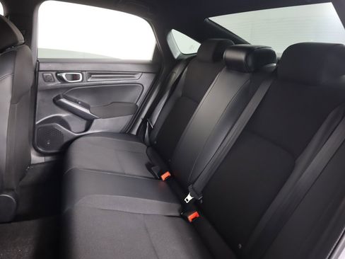 Used 2023 Honda Civic Sport image 29