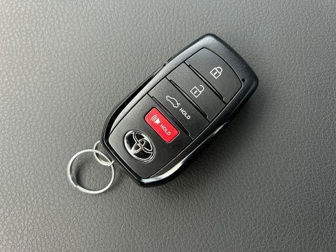 New 2026 Toyota Camry Hybrid image 33