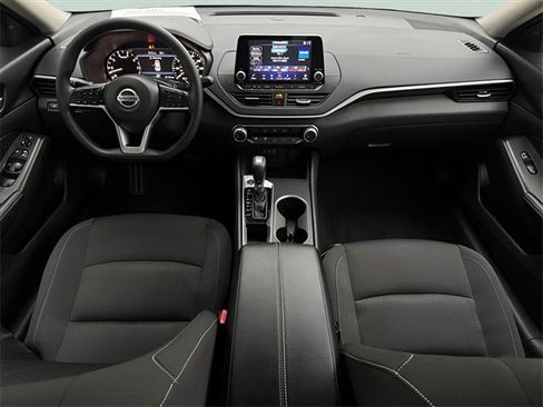 Used 2022 Nissan Altima 2.5 SV image 8