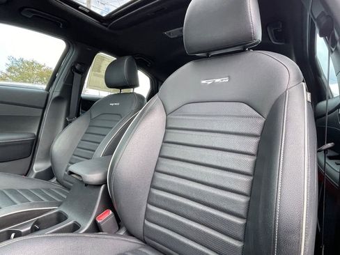 Used 2024 Kia Forte GT-Line w/ GT-Line Premium Package image 22