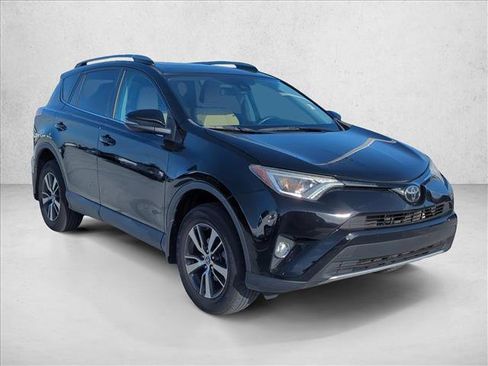 Certified 2017 Toyota RAV4 XLE image 3