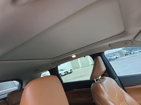 Certified 2023 INFINITI QX60 Sensory w/ Vision Package AWD/4WD image 10