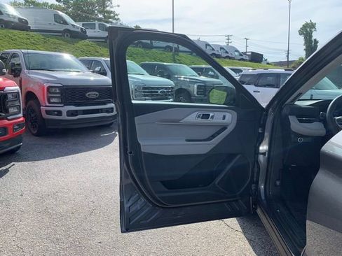 New 2026 Ford Explorer Active w/ Active Comfort Package AWD/4WD image 22