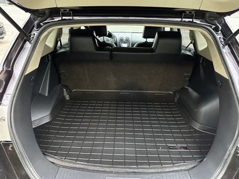 Used 2011 Nissan Rogue SV w/ SL Pkg FWD image 13