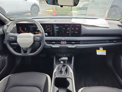 New 2026 Kia K4 GT-Line image 16