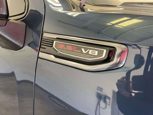 Used 2020 GMC Sierra 1500 AT4 w/ AT4 Premium Package image 4